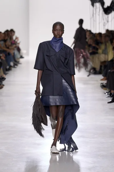 Look 63